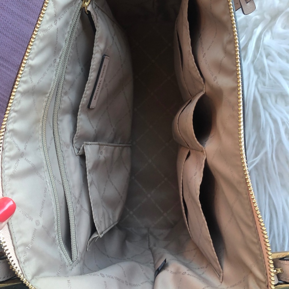 Michael Korea’s Shoulder Bag